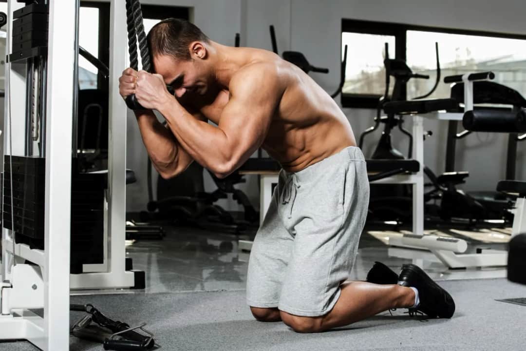 Ćwiczenia na brzuch na siłowni: Odkryj sekrety silnego core